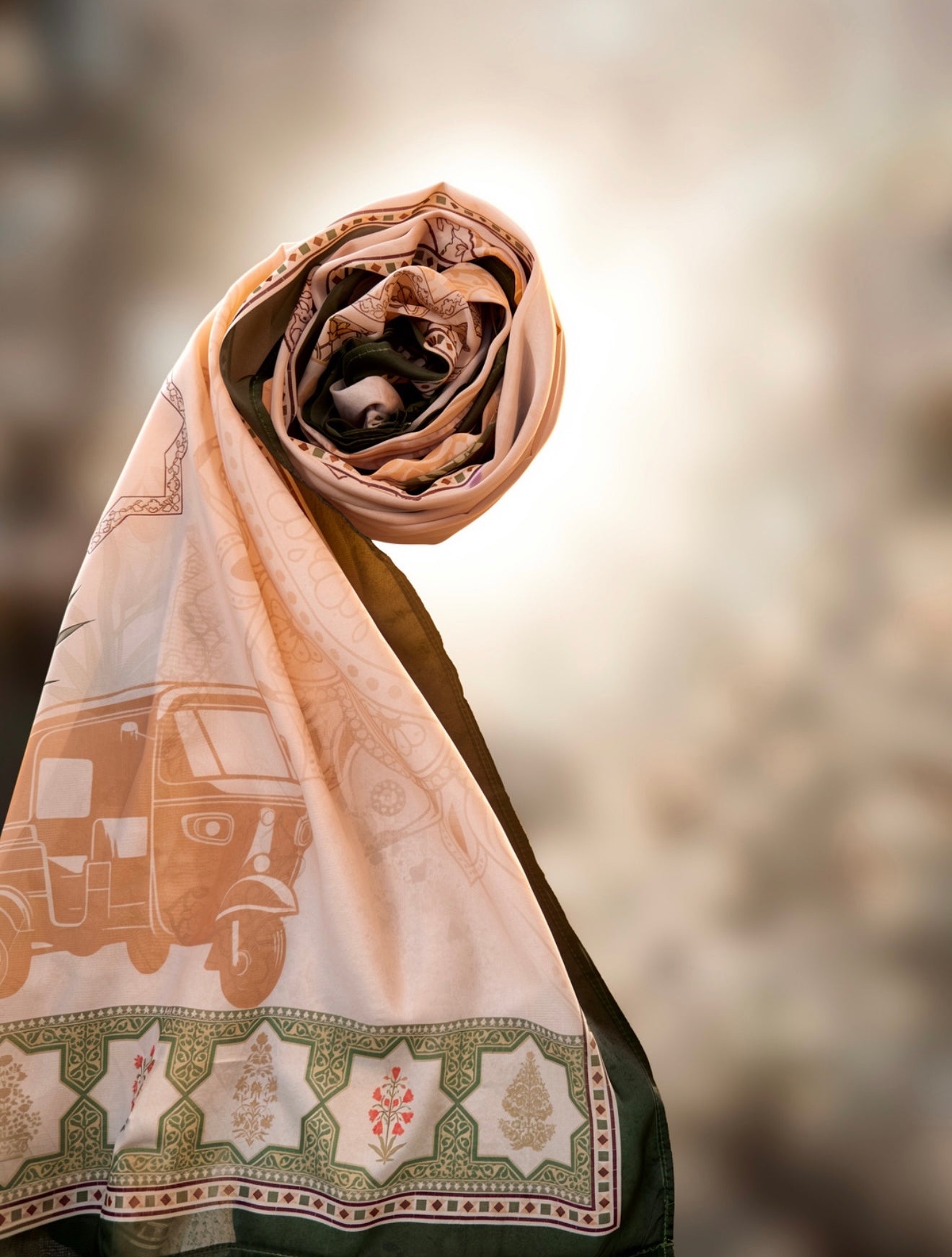 Quaid Collection- Heritage Bloom