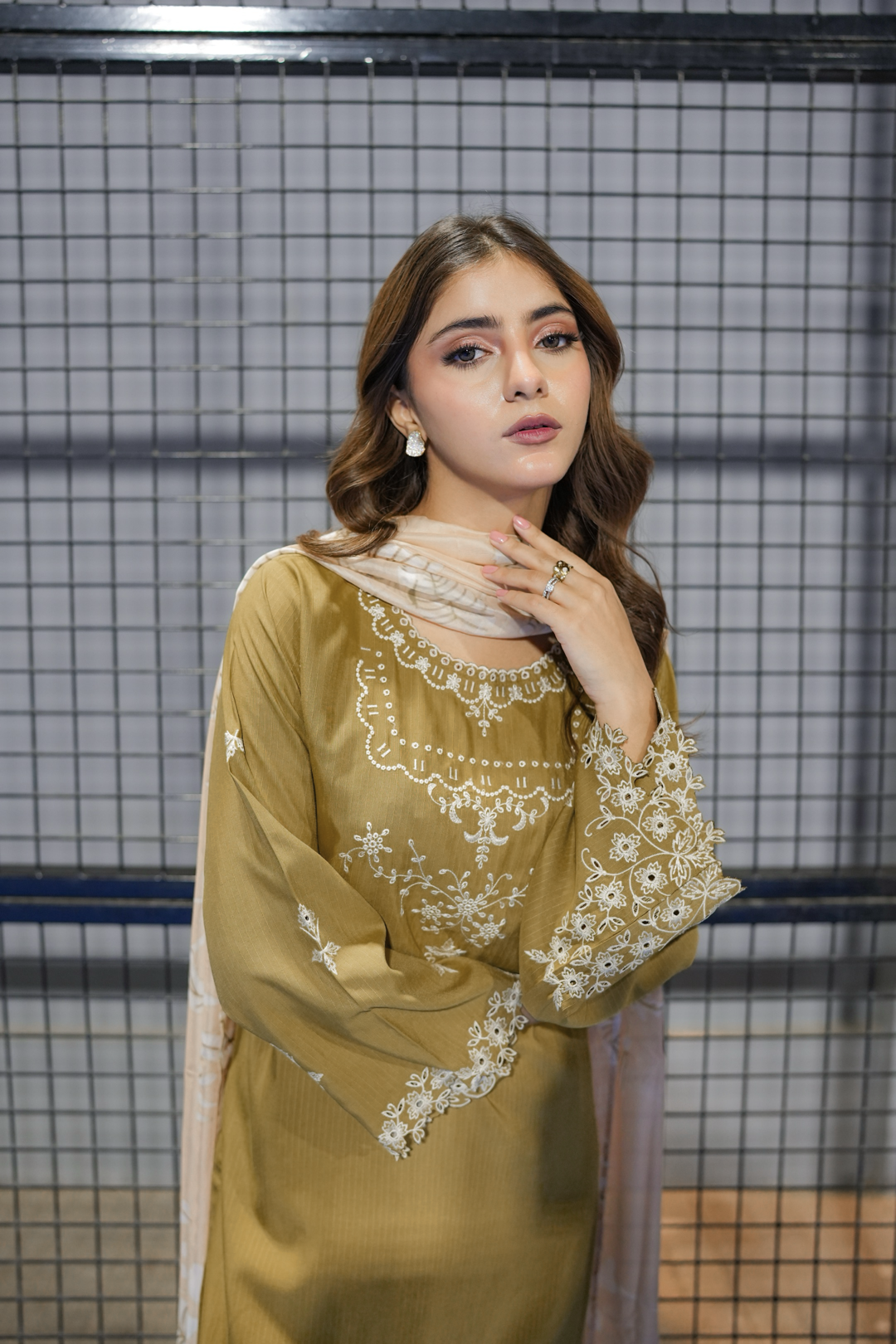 Vintage Olive Schfilli