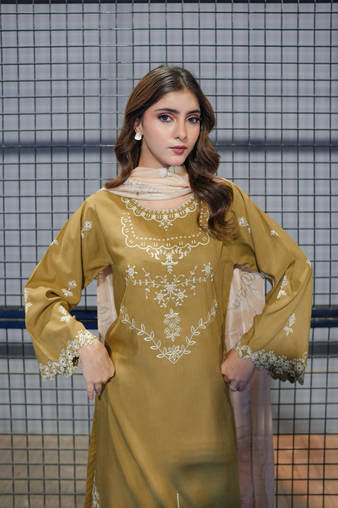 Vintage Olive Schfilli