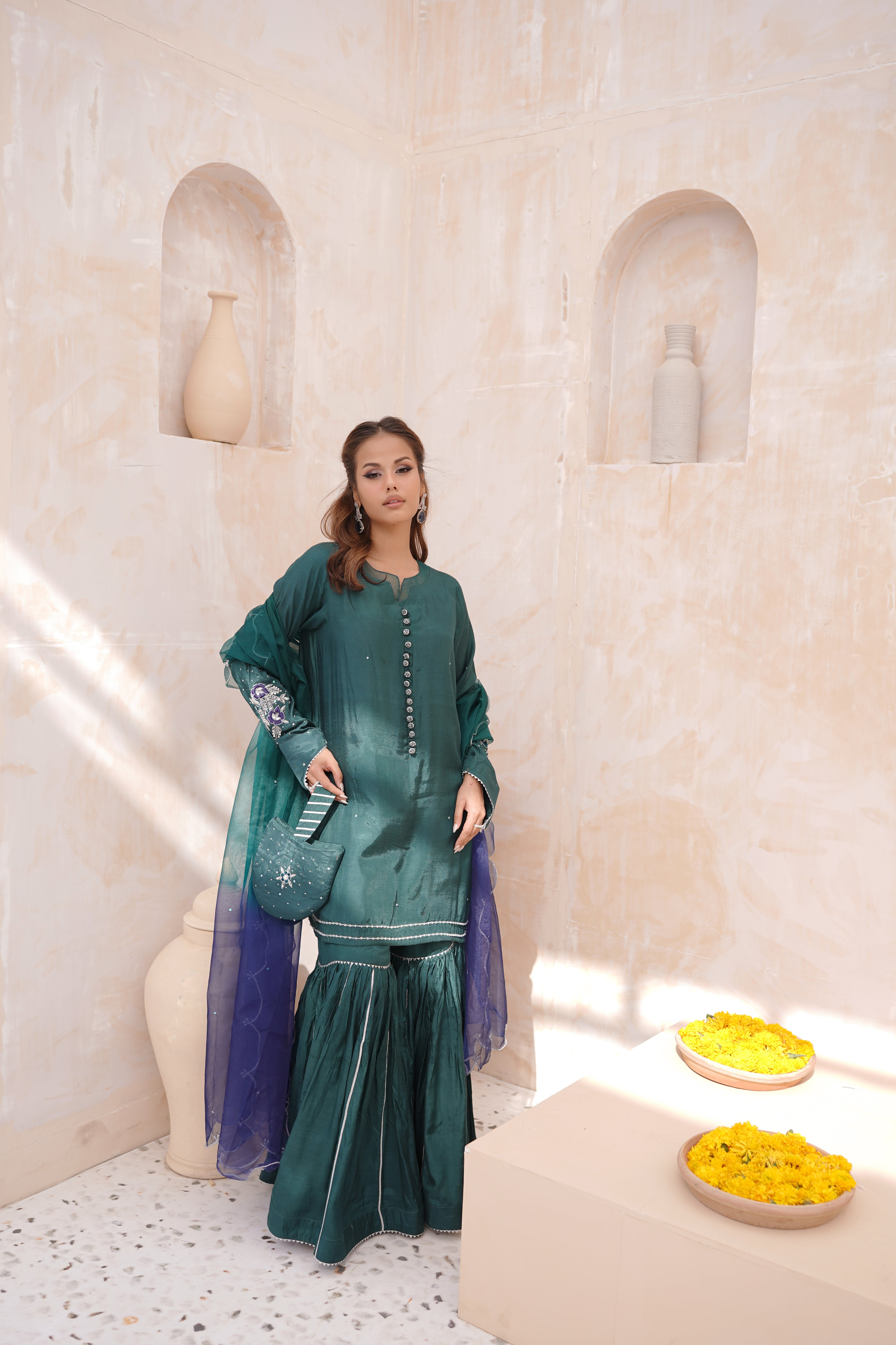 Emerald gharara