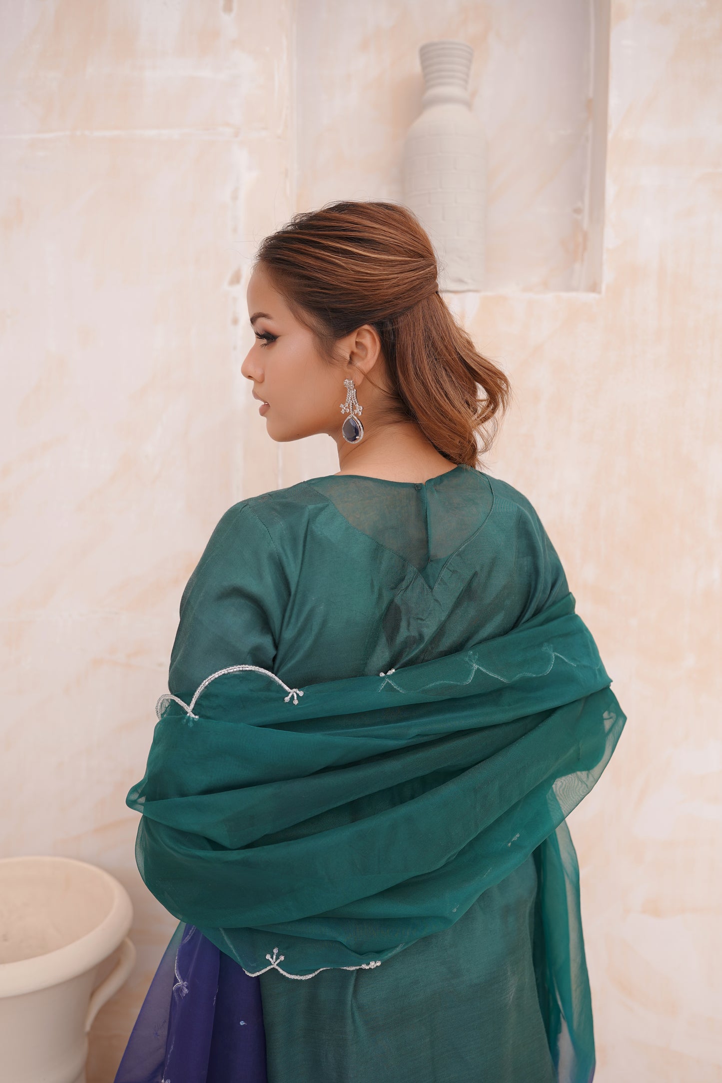 Emerald gharara