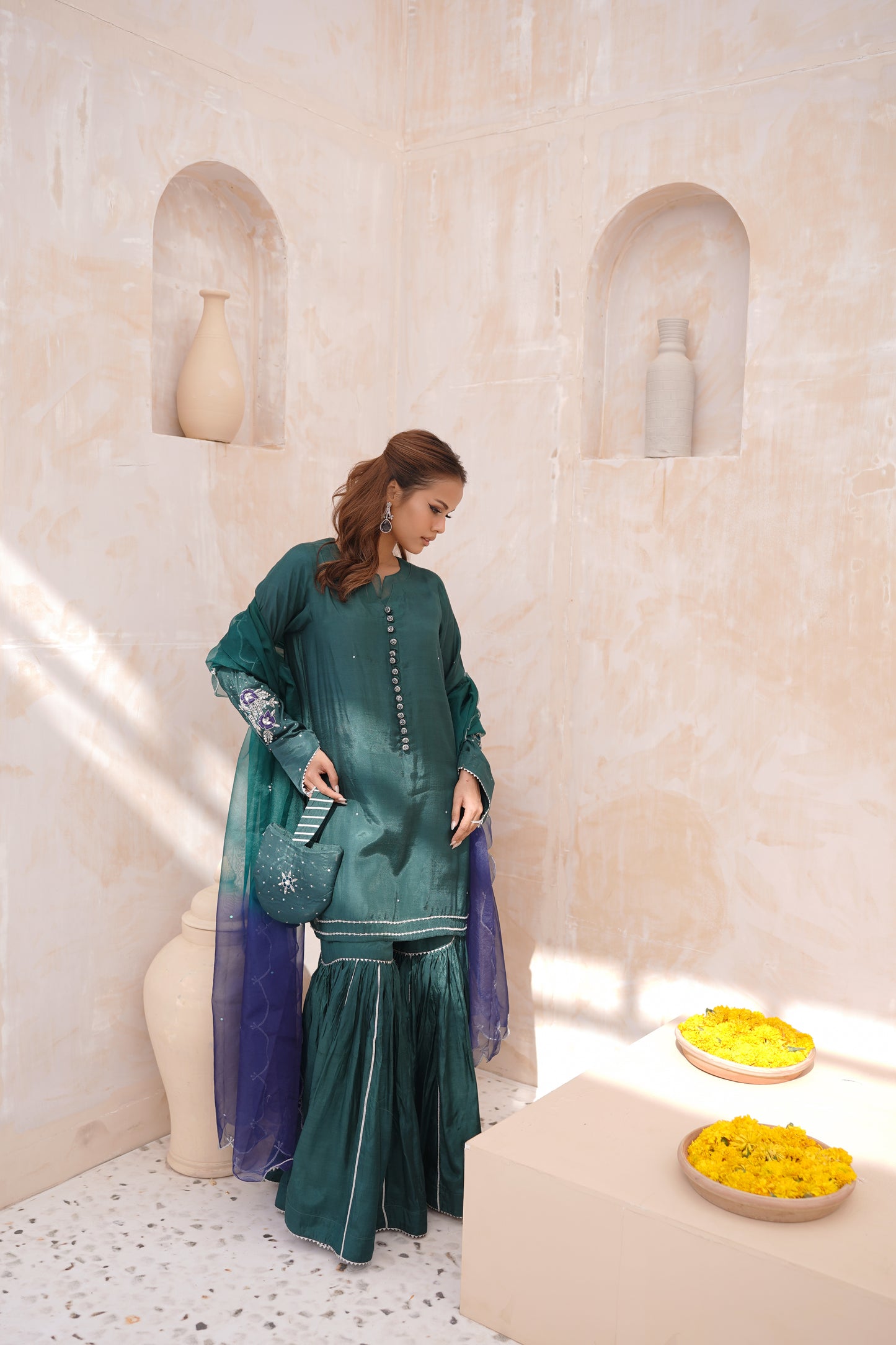 Emerald gharara