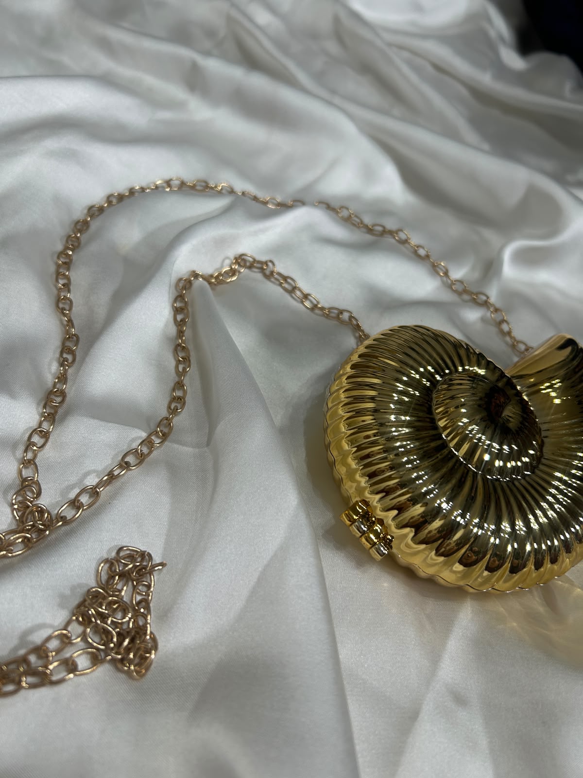 Golden Shell