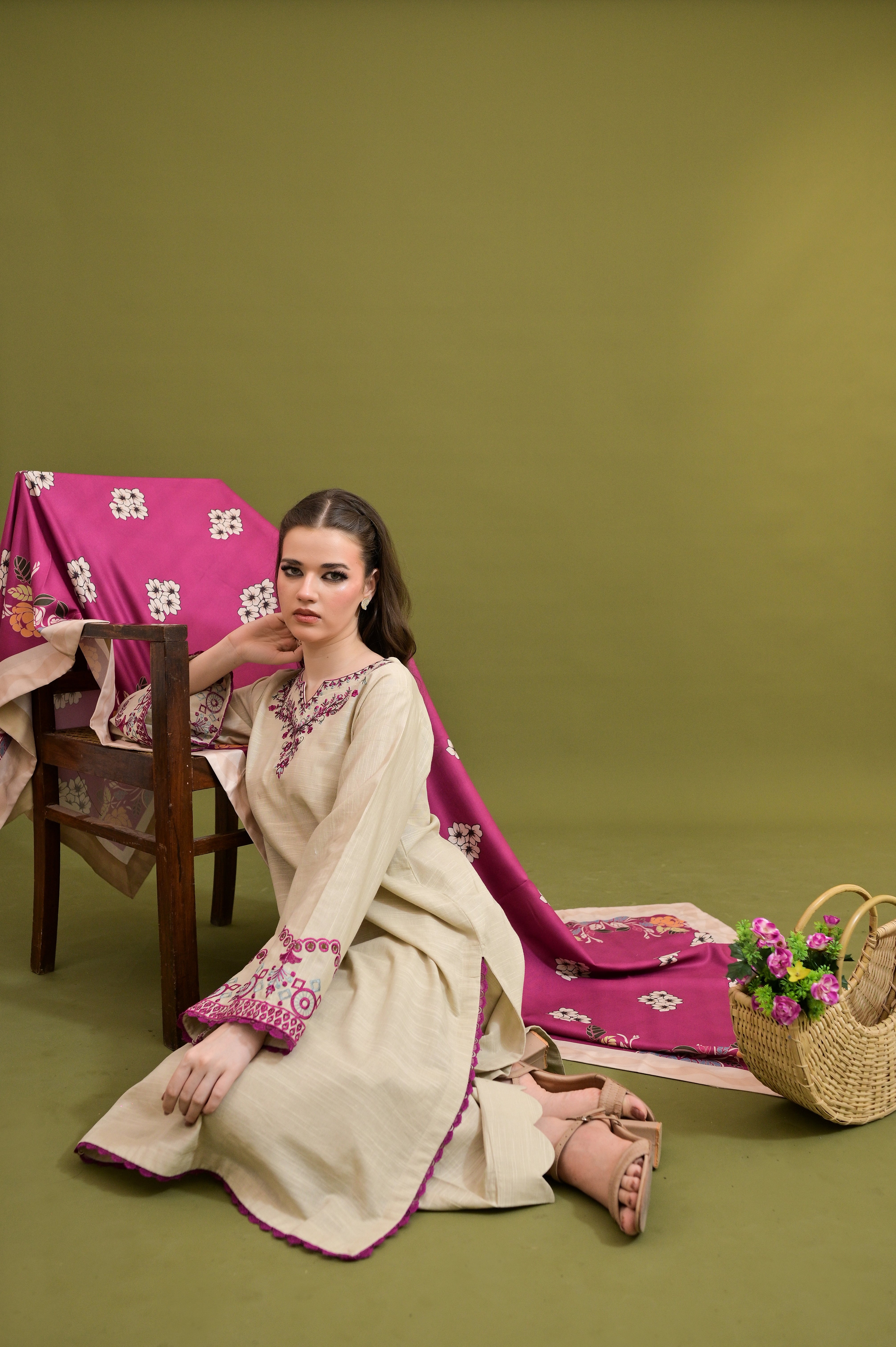 Bisque Khaddar